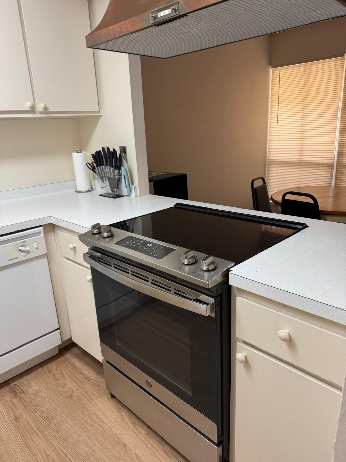 Move-In / Move-Out Cleaning